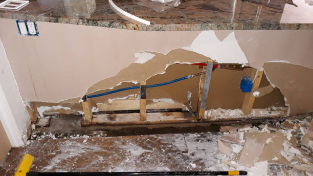 Water damage restoration process in Avondale Estates, GA